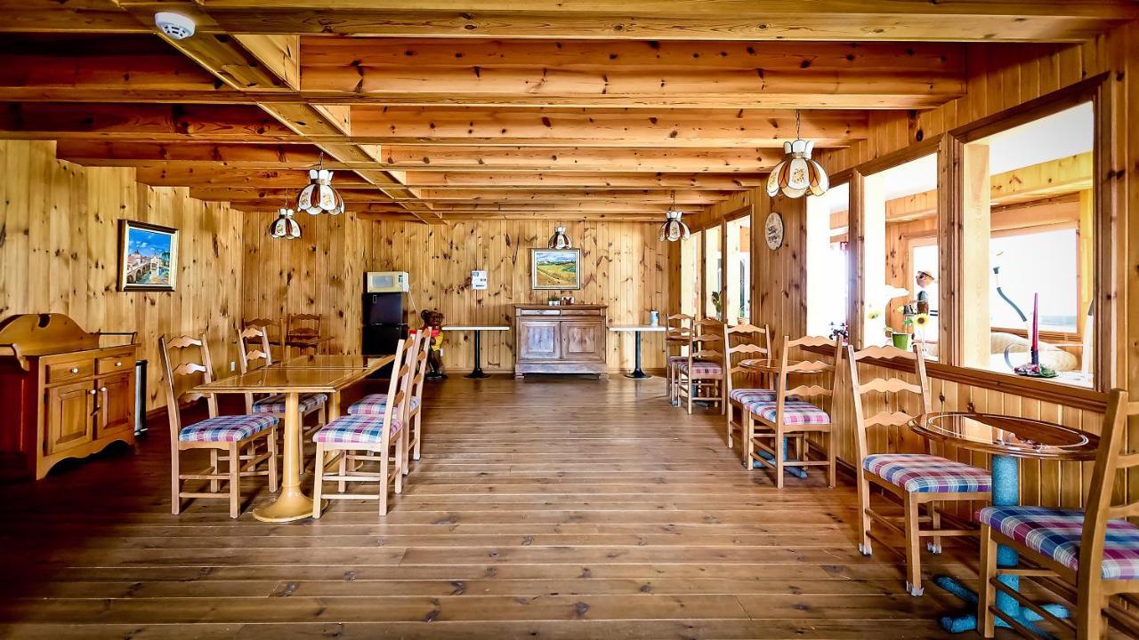 Auberge Papillon Lune Ричмънд Екстериор снимка