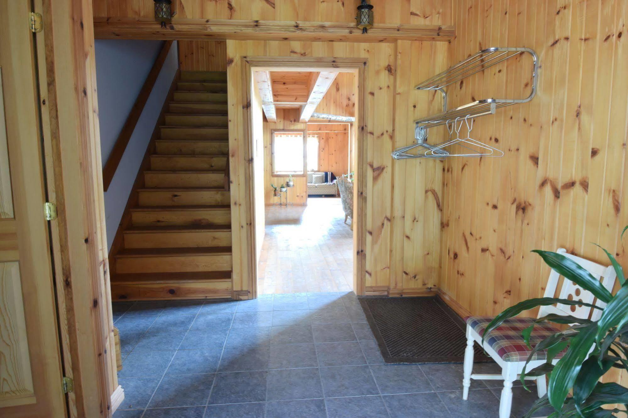 Auberge Papillon Lune Ричмънд Екстериор снимка