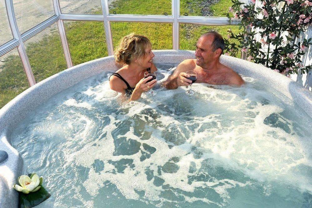 Auberge Papillon Lune Ричмънд Екстериор снимка